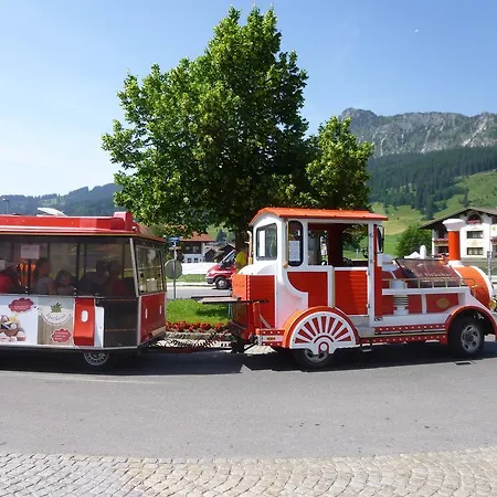Pensjonat Haus Alpenland Tannheim