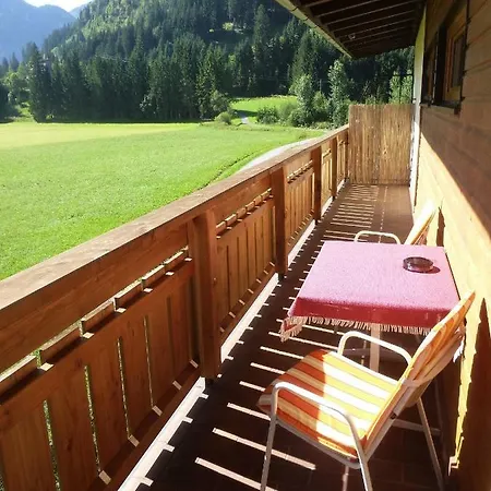 Haus Alpenland Gasthuis *