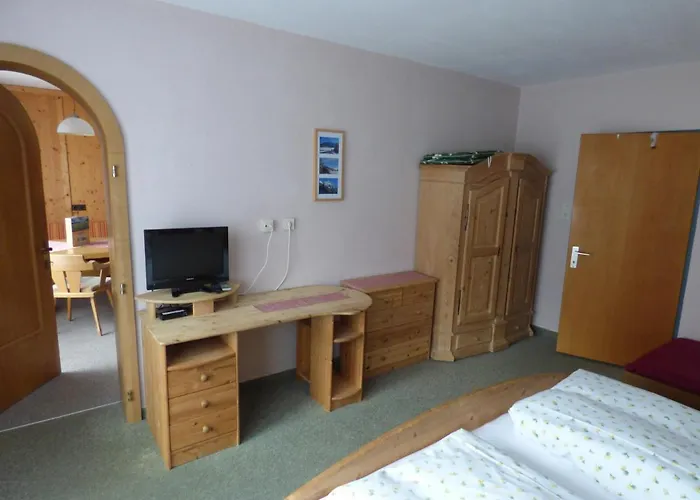 Haus Alpenland Таннхайм