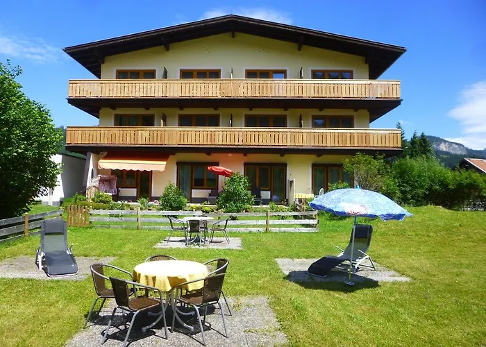 Haus Alpenland Гостевой дом *