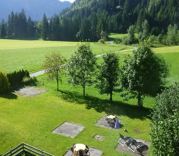 Гостевой дом Haus Alpenland *