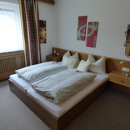 Haus Alpenland Affittacamere *